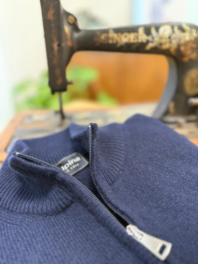 Full zip sweater in pure wool - Image 3