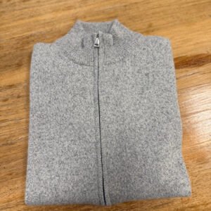 Full zip sweater in pure wool