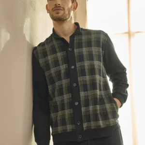 Soft long pyjamas with edges