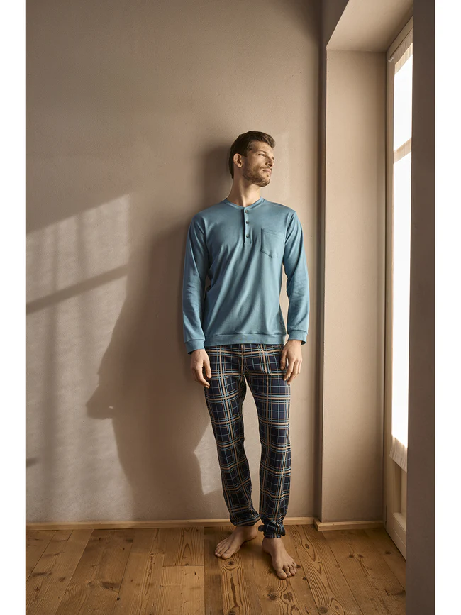 Pajamas with soft 100% cotton edges - Image 5