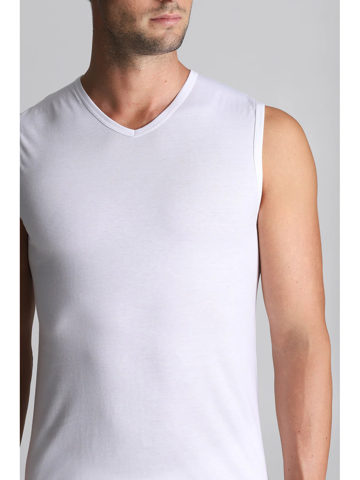 Sleeveless T-shirt - White - Image 2