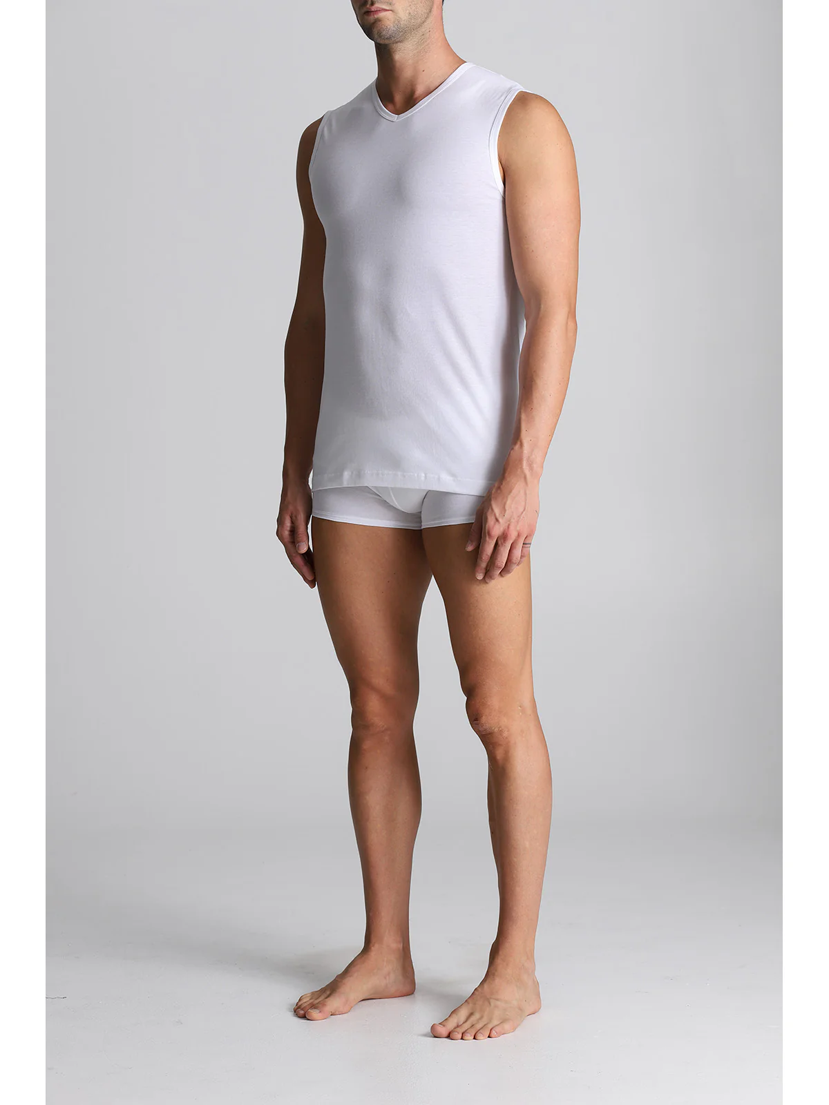 Sleeveless T-shirt - White - Image 4