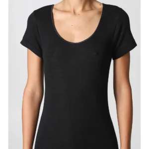 Wool And Silk Short-Sleeved T-Shirt - BLACK