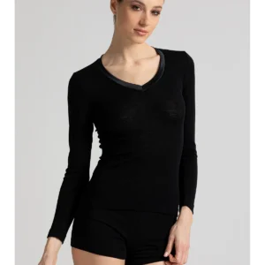 Long Sleeve T-Shirt In Fine Wool And Silk - BLACK