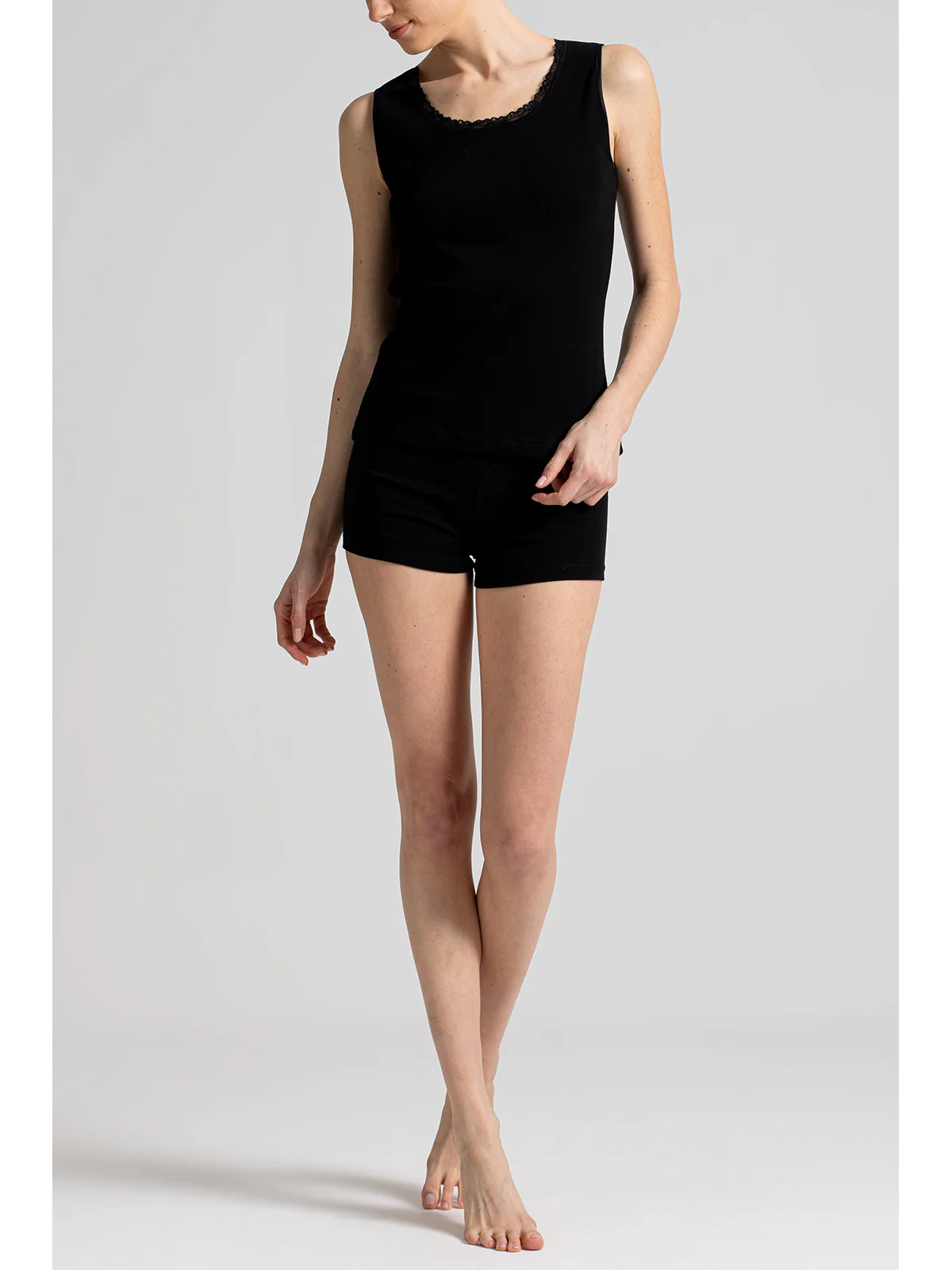 Warm Tank Top With Low Lace - BLACK - Image 9